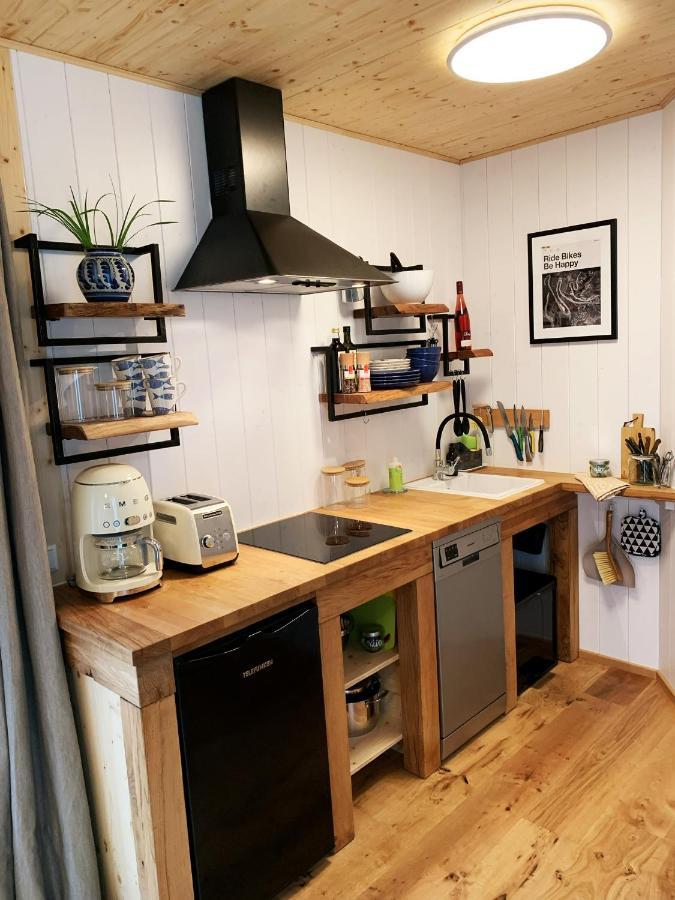 Hjem - Tiny Homes Direkt Am Wald Zwischen Allgaeu & Bodensee Bergatreute 外观 照片